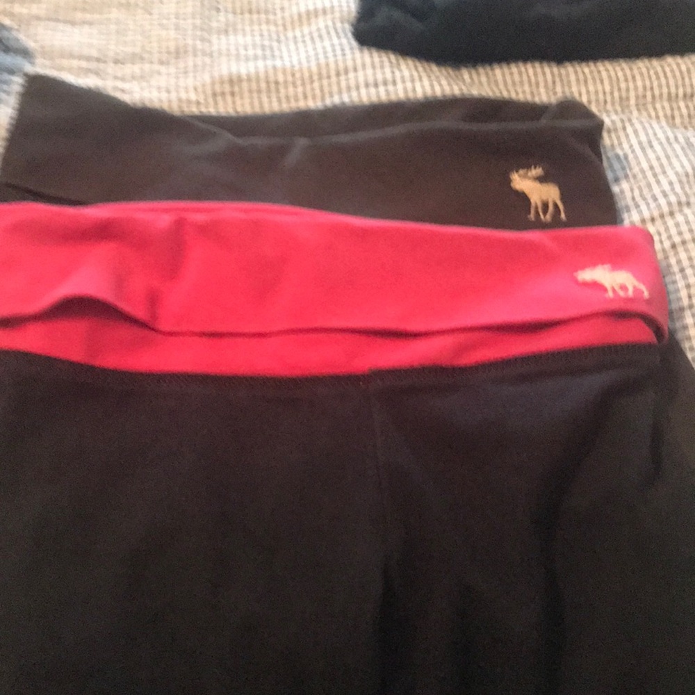 Abercrombie kids leggings size medium-2 pairs